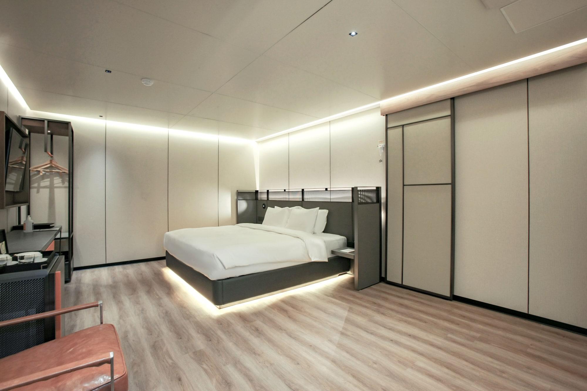 L&L City Hotel Jeju Exterior photo