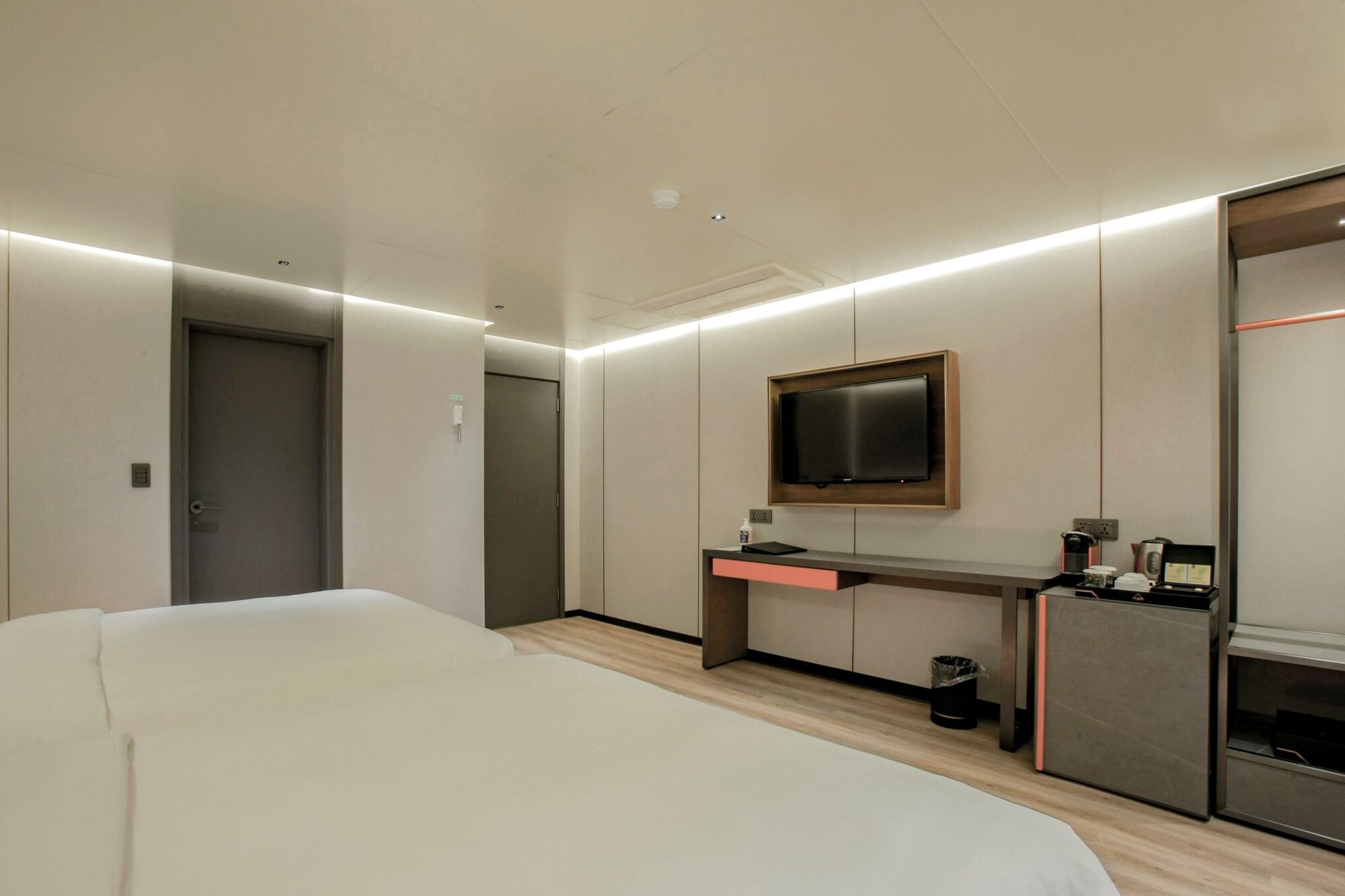 L&L City Hotel Jeju Exterior photo